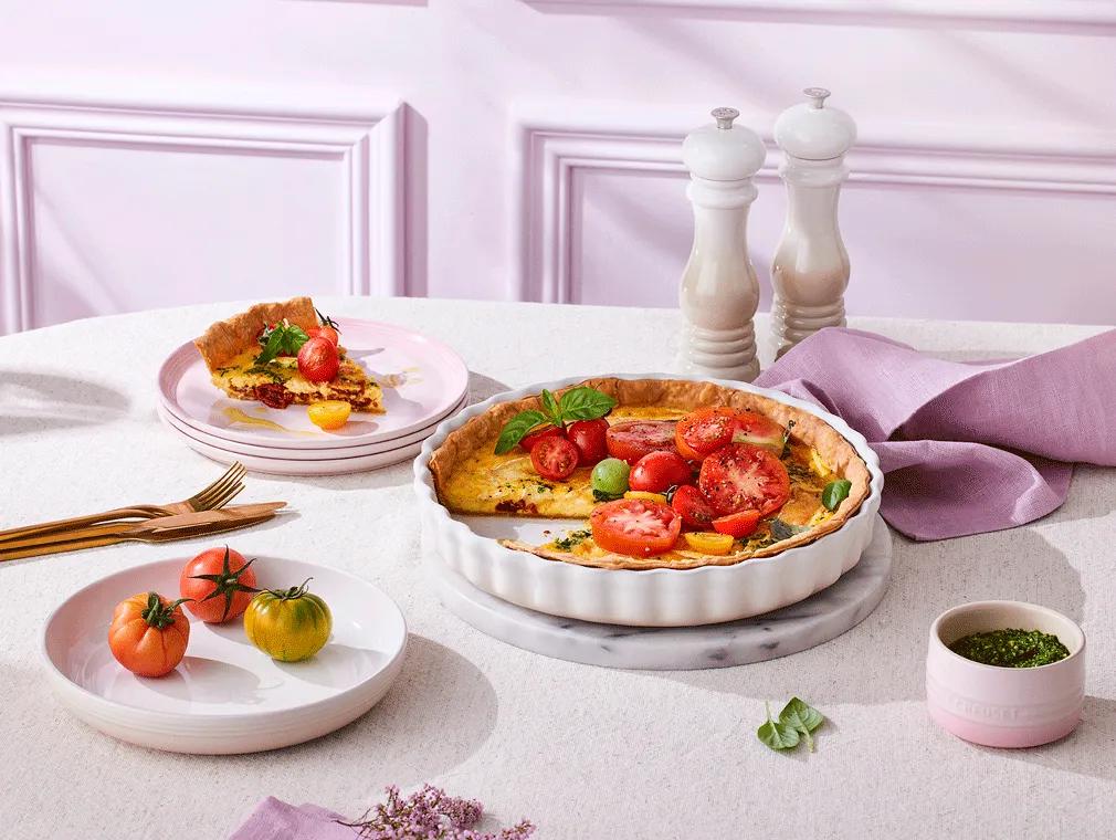 Tarta z pomidorami i serem Brie