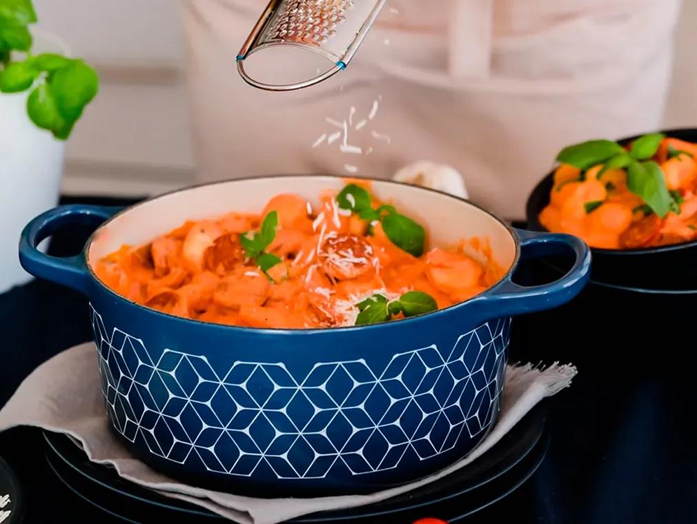 Gnocchi z chorizo i pomidorami