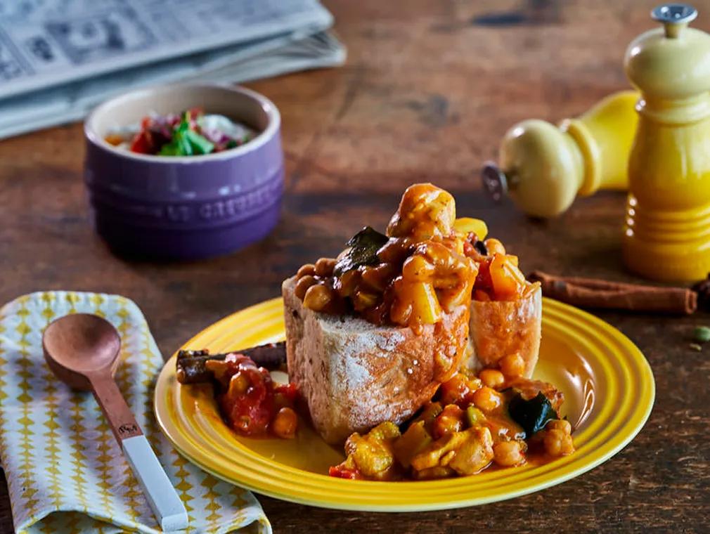 Bunny Chow nadziewany kurczakiem